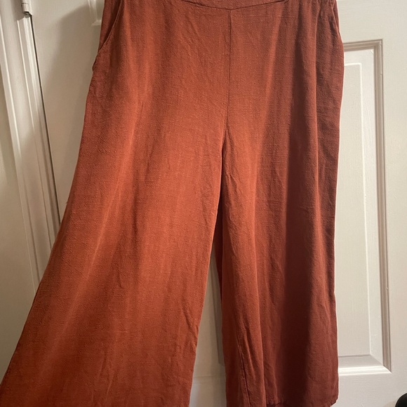 Cropped Matching Set - Picture 5 of 6